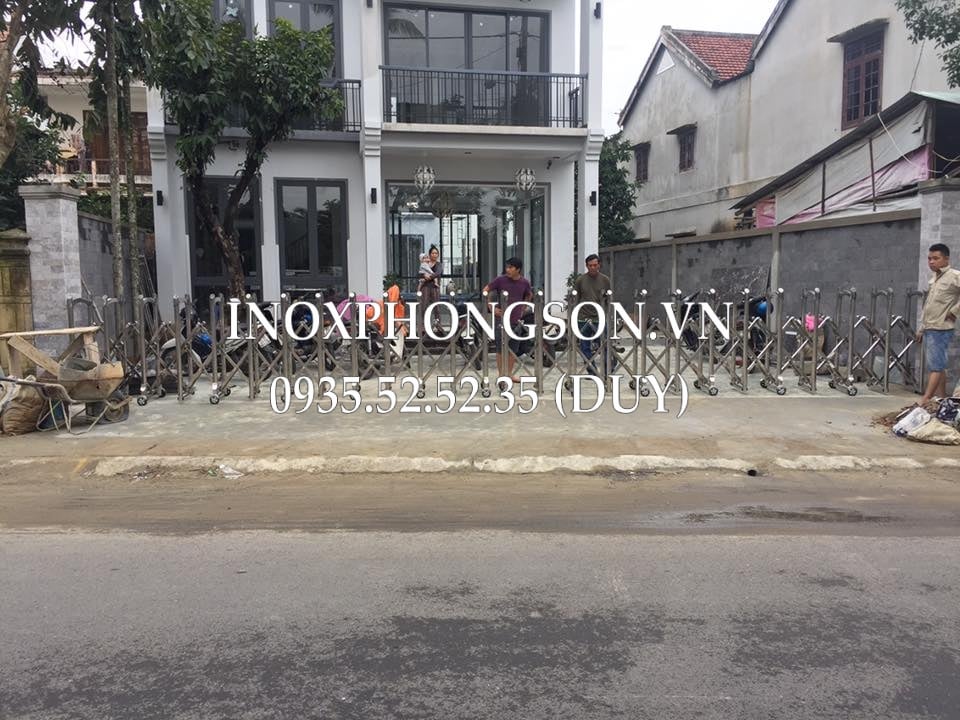 Cửa Cổng Xếp Tự Động cho nhà của 1 khách VIP ở Quảng Nam