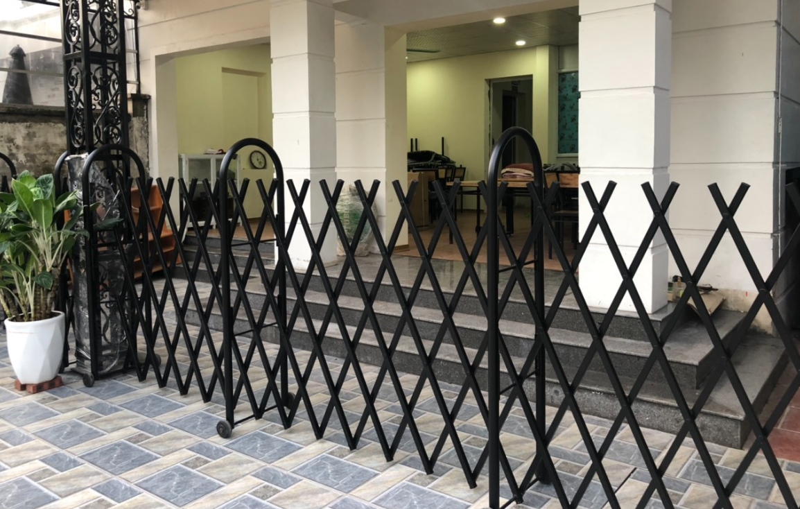 Hàng Rào Xếp Sơn Tĩnh Điện Chữ U